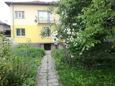Стаи за гости "Дом Градина Вита" / Guest Rooms “House Vita Garden”
