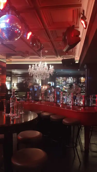 Piano Bar Sinatra Burgas