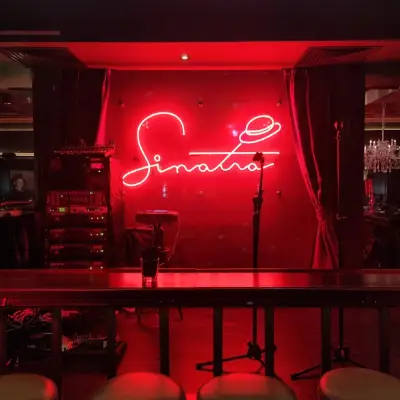 Piano Bar Sinatra Burgas