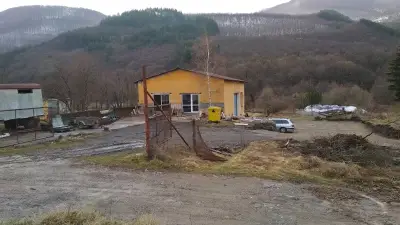 Каравани и Ко ООД | Сервиз За Каравани