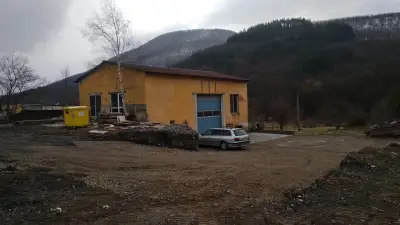 Каравани и Ко ООД | Сервиз За Каравани