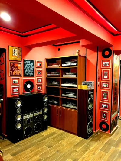Vinyl Home Varna