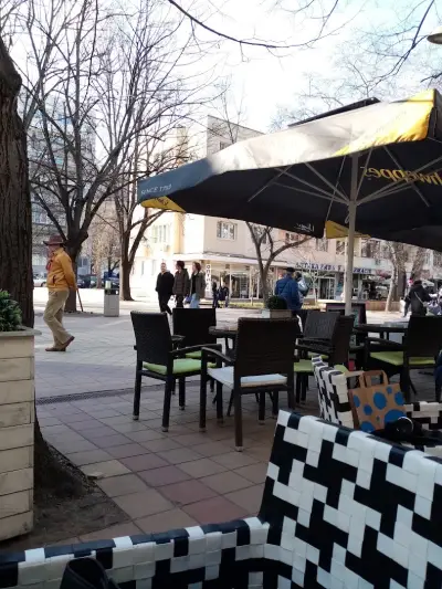 Кафе Сладкарница Хит