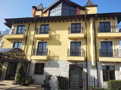 TODOROFF Wine Residence
