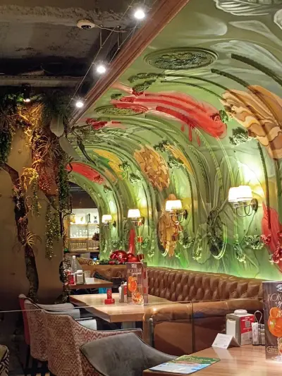 Happy Bar & Grill Sveta Nedelya