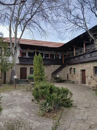 Правешка баница