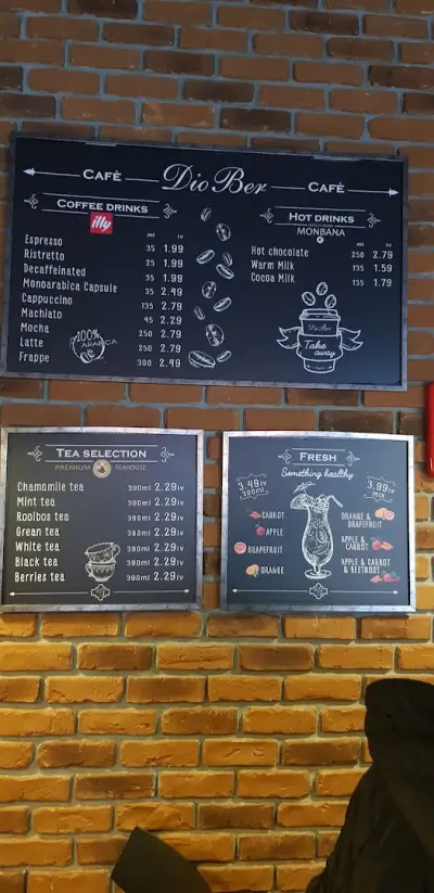 Cafe "LA PLACE"