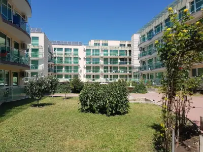 Clara Sea View