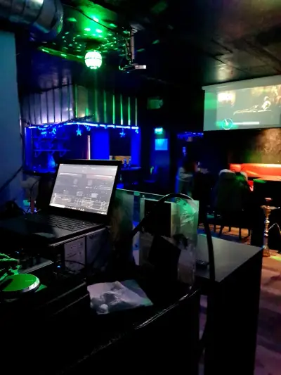 Kingdom Bar