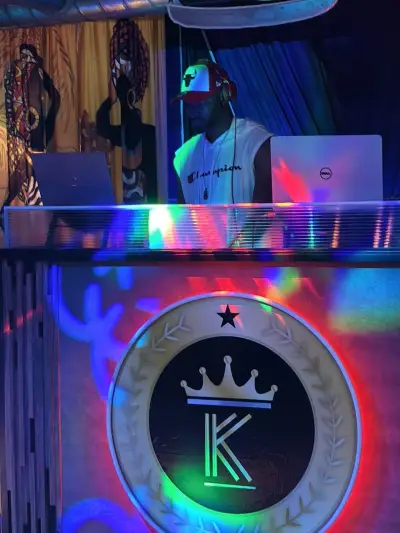 Kingdom Bar