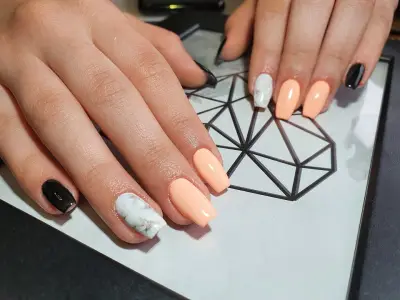 Ann-Marry Nails