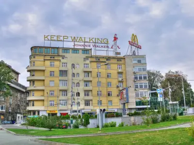 Ялта Клуб