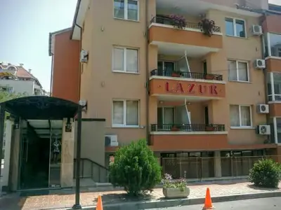 Guest House Lazur