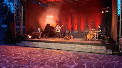 Лятно кино "Орфей"