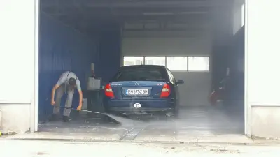 Автоцентър Елмира