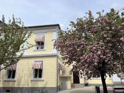 18. СРЕДНО УЧИЛИЩЕ „УИЛЯМ ГЛАДСТОН“