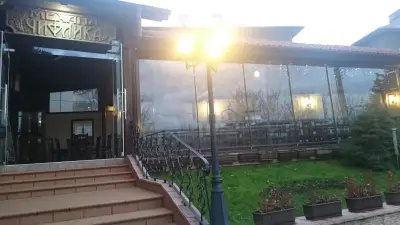 Семеен Хотел Рай
