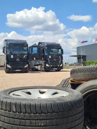 Clan Auto Logistics
