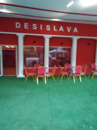 Хостел Етрополе
