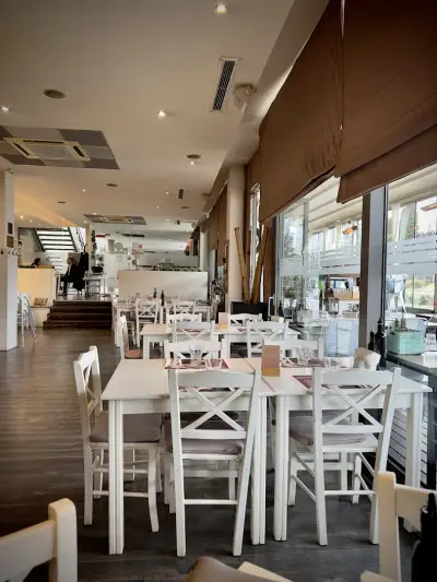 Leo's pizza "Trattoria"
