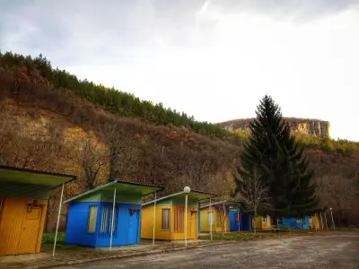 Къмпинг Стринава
