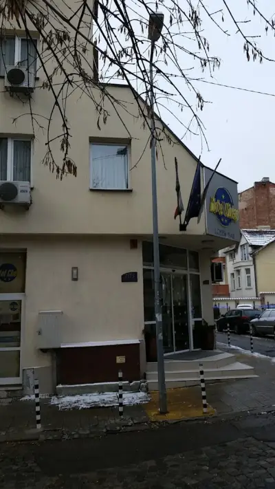 Хотел Чийп