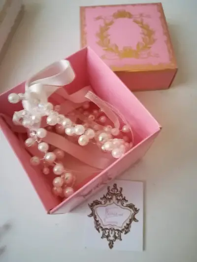 Roses and Crystals дизайнерски корони, тиари, украси за коса