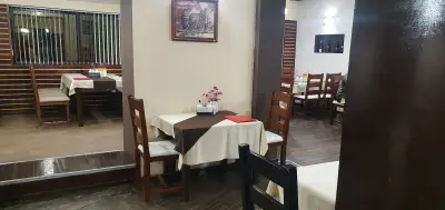 Ресторант Lavish