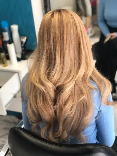 Hairextension Arts kosa Студио Екстраваганс; Фризьорски услуги и маникюр.