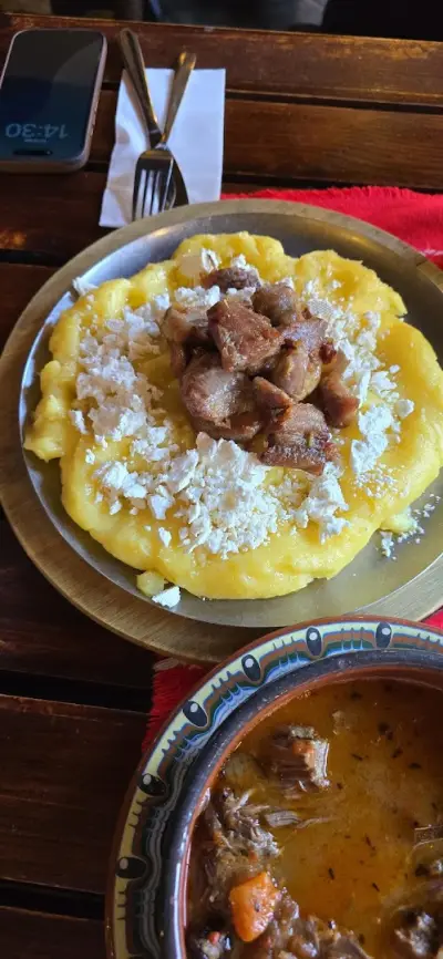 Юговски хан