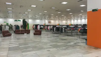 Магазини за дрехи "Зиг Заг"