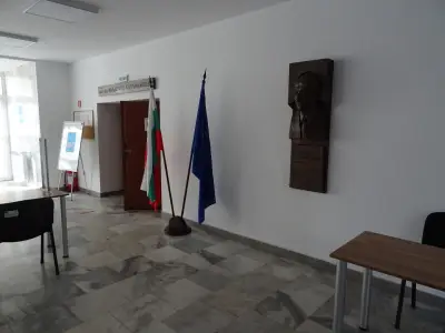 Национален център за обучение и квалификация в системата за спешна медицинска помощ