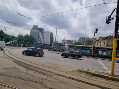 ХЕС 2000