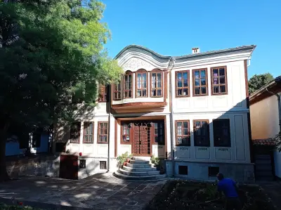 Среброва къща