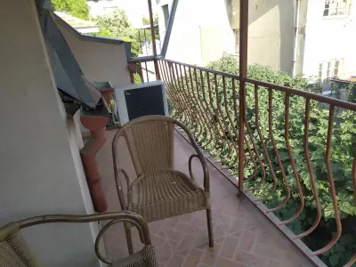 Venis House