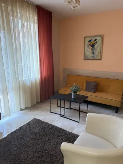Venis House