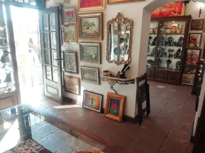 Gallery Artissimo