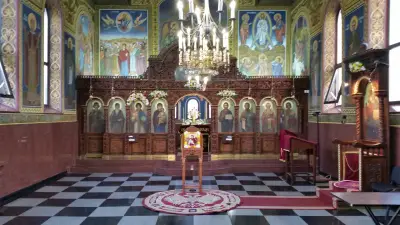 Храм „Свети Архангел Михаил“