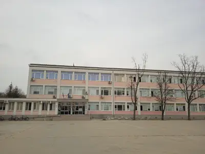 Езикова гимназия „Иван Вазов“