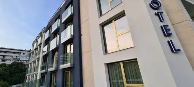 Хотел Амирал (бивш Best Western Park Hotel)