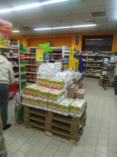 T MARKET
