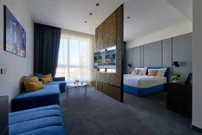 Adella Boutique Hotel - Free Secured Parking