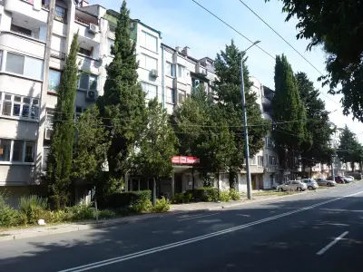 Сезони Юг Бургас