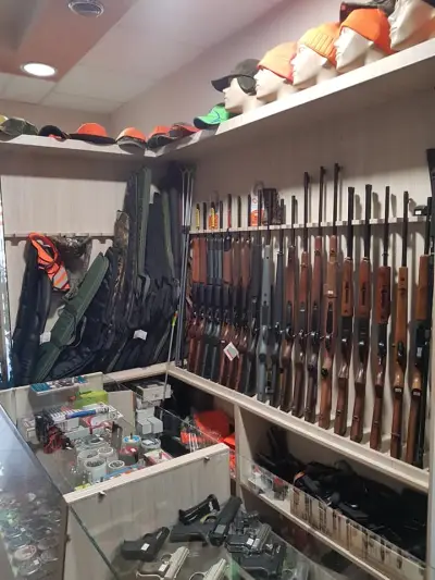 Оръжеен, Ловен и Риболовен Магазин - Expert SHOP "Bereta"