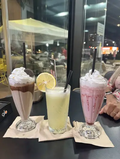 JARO lemonades & coffee
