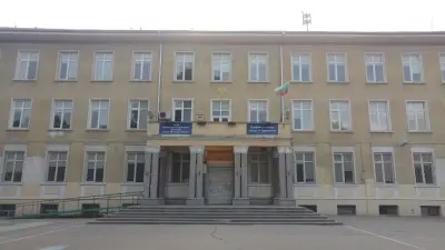 Трета природоматематическа гимназия „Акад. Методий Попов“