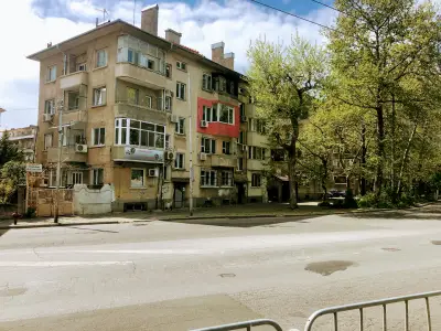 СТОЯНОВ И СИНОВЕ БУРГАС ЕООД