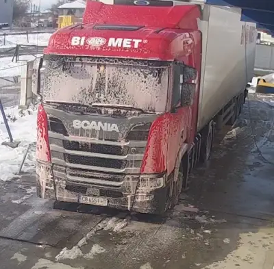 Автомивка за камиони и леки коли на самообслужване Калековец