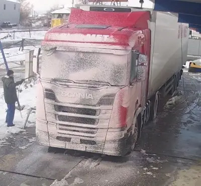 Автомивка за камиони и леки коли на самообслужване Калековец