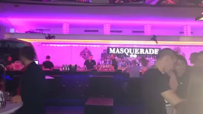 Клуб Маскарад